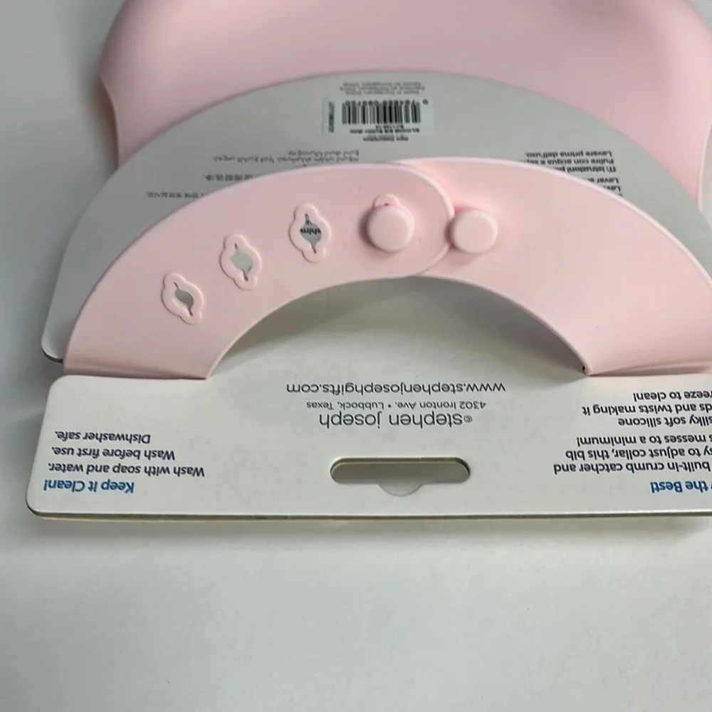 Silicone baby bib. 1695